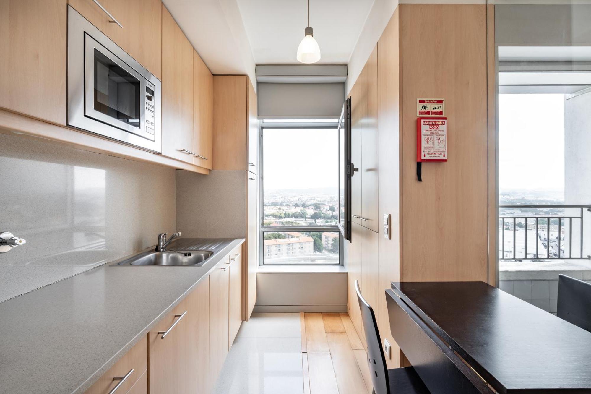 Viva Stadium Residence Studios Порто Екстериор снимка